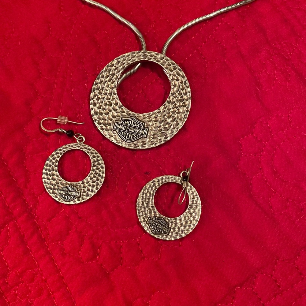 Sterling silver Harley Davidson pendant, matching earrings, chain not included
